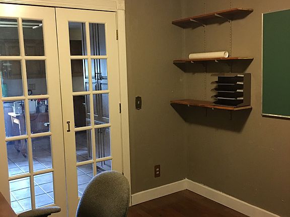 Spacious Office
