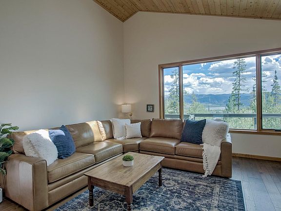 2nd image of 102 Thimbleberry Way