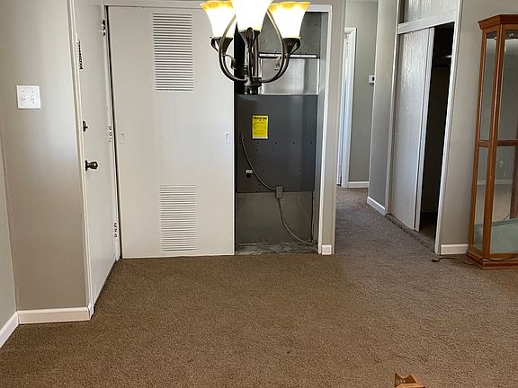 3rd image of 5110 Bayside Dr