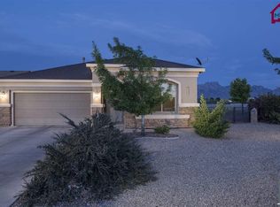 5802 Organ Peak Dr, Las Cruces, NM 88012
