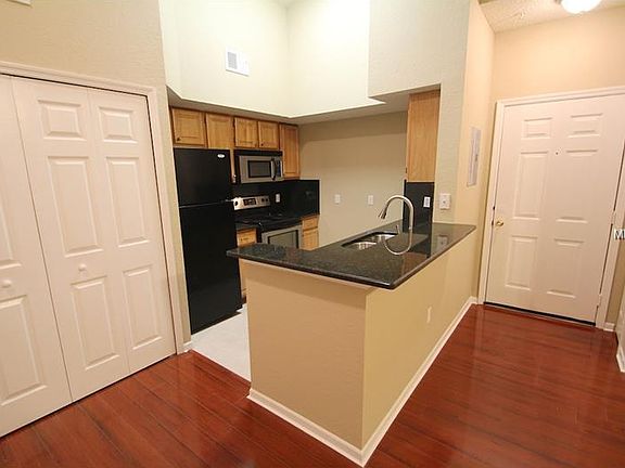 3rd image of 8301 Elm Park Dr #311