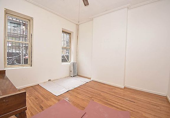 3rd image of 421 S 5th St APT 2
