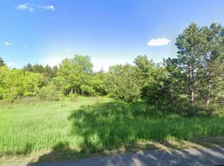1223 52nd St, Hudson, WI 54016