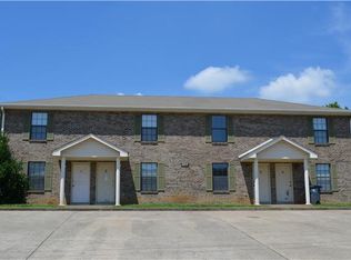 377 Peabody Dr, Clarksville, TN 37042