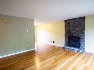 3717 SE 35th Pl #0, Portland, OR 97202