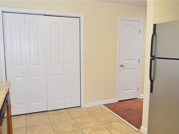 5th image of 2107 Valmont St