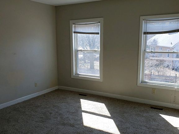 4th image of 1423 N Hamilton Ave #1421/1423