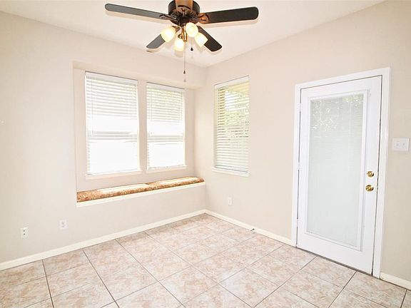 5th image of 1818 Arrowhead Ct