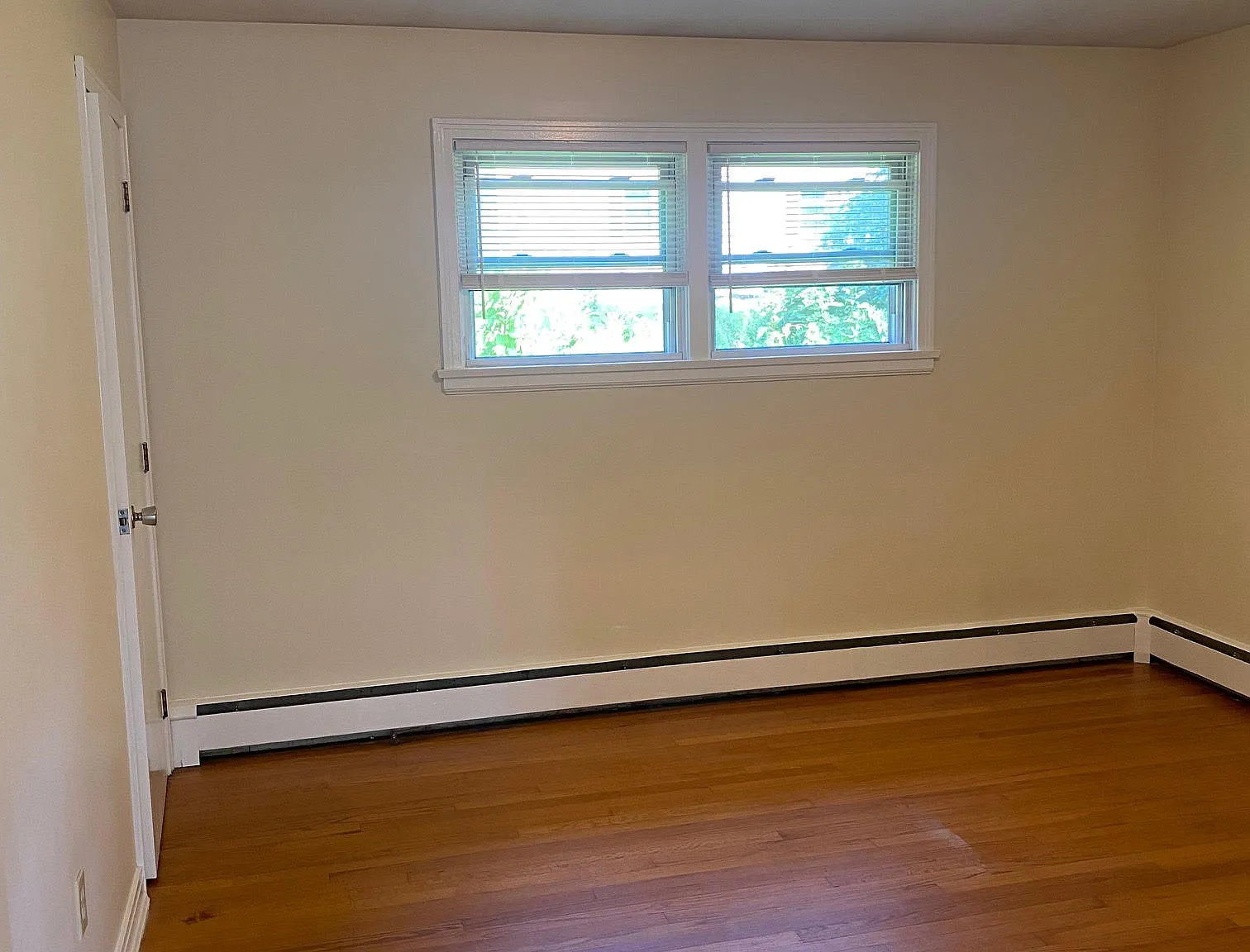 1 bed, $1,375 — Photo 4