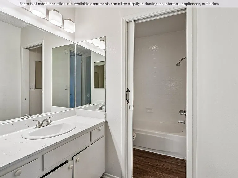 Park Pointe — Photo 23