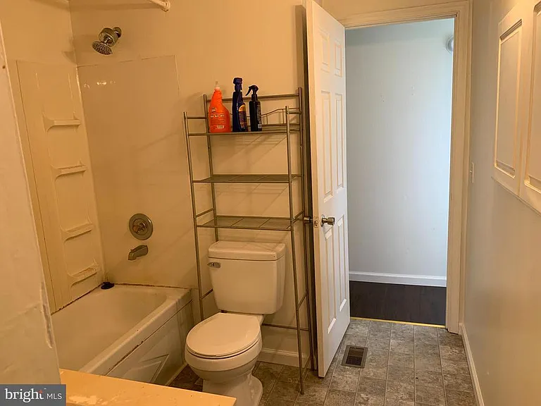 729 Dollar Ln — Photo 20