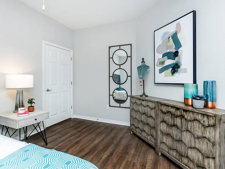 Registry at Windsor Parke — Photo 43