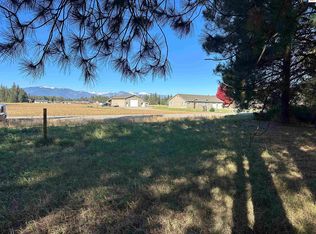 1 Rim Dr, Moyie Springs, ID 83845