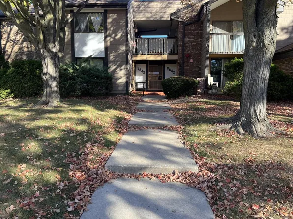 8643 North Servite DRIVE #115, Milwaukee, WI 53223