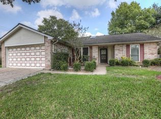 14334 Blue Falls Dr, Sugar Land, TX 77498
