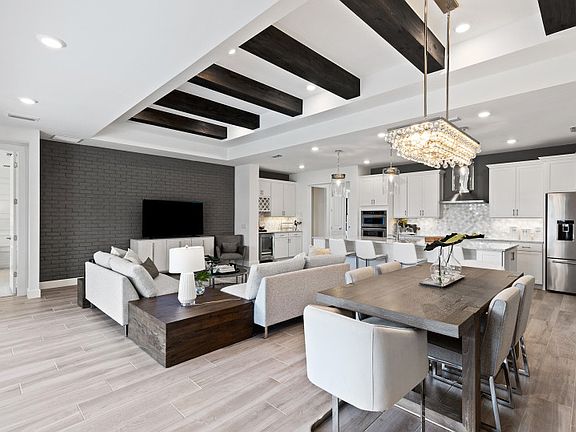 Connected gathering room, perfect for entertaining