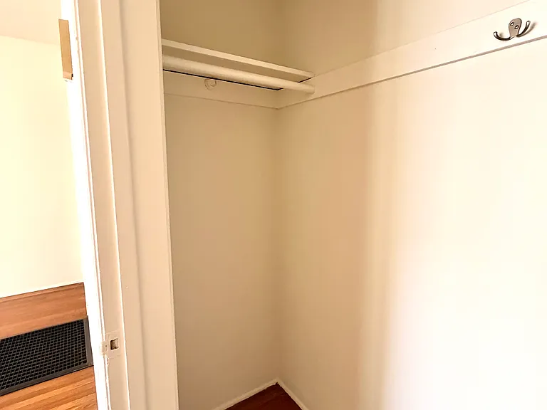 1213 E Ocean Blvd #3 — Photo 12