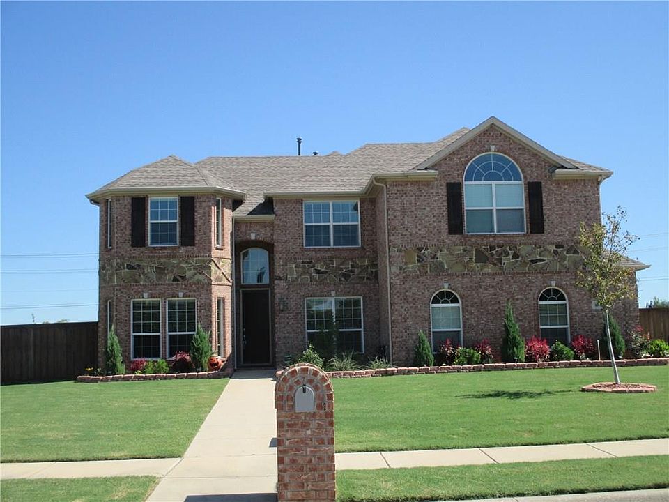 1st image of 809 Sunrise Dr
