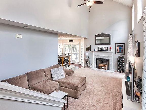 4th image of 500 Stanford Pl