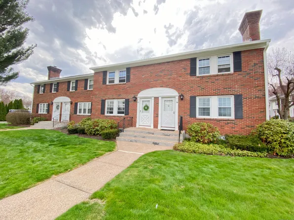 35 Brandywine Lane #35, Suffield, CT 06078