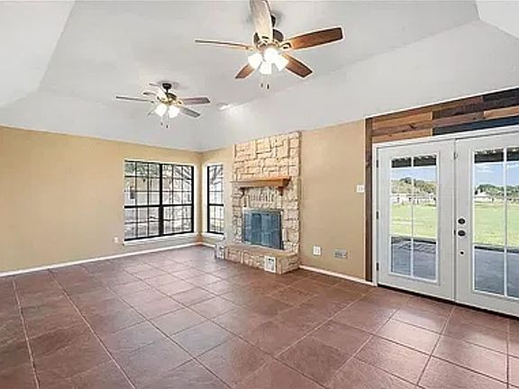 5th image of 2736 E Old Axtell Rd