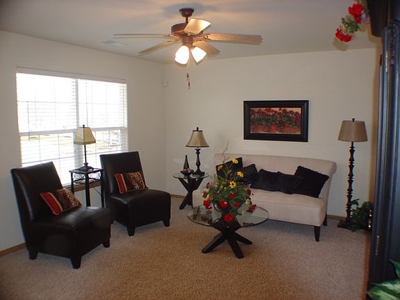 One Bedroom Living Room