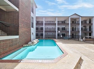 501 W 26th St APT 108, Austin, TX 78705