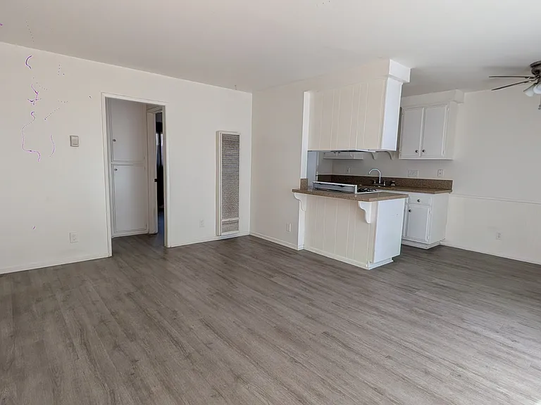 4867 Santa Cruz Ave #2 — Photo 5