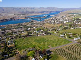 E 12th, The Dalles, OR 97058