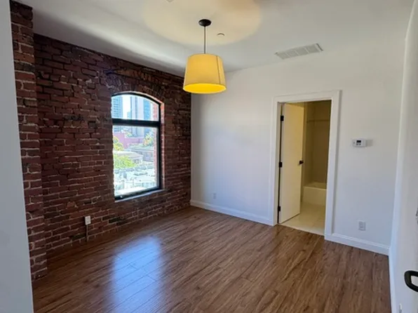 920 Montgomery St #311, San Francisco, CA 94133