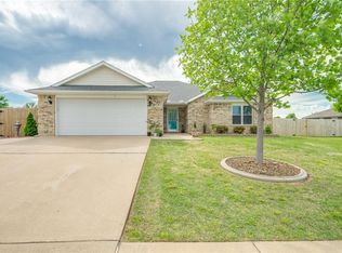 1914 SW Marquette St, Bentonville, AR 72712