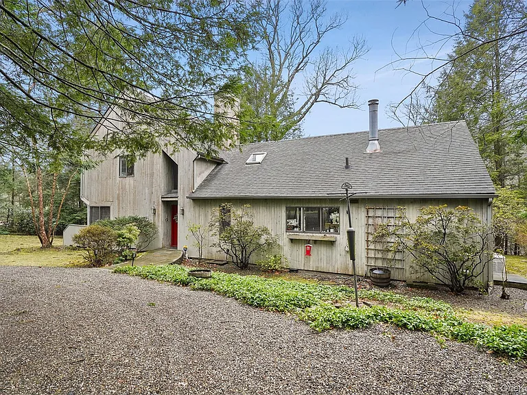 49 Twin Lakes Rd — Photo 4