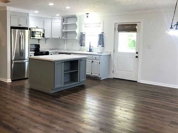 2nd image of 2771 Floyd Springs Rd NE