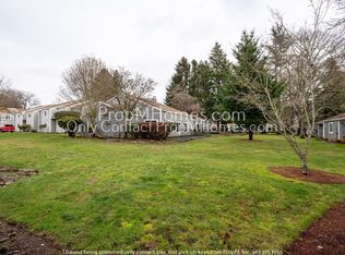 2714 SE 138th Ave APT 57, Portland, OR 97236