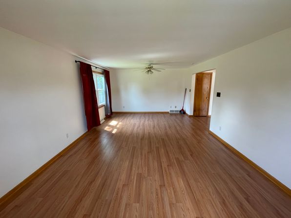 223-225 E Park Ave #227