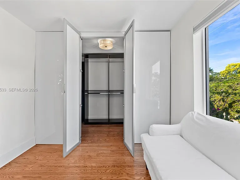 5800 La Gorce Dr — Photo 20