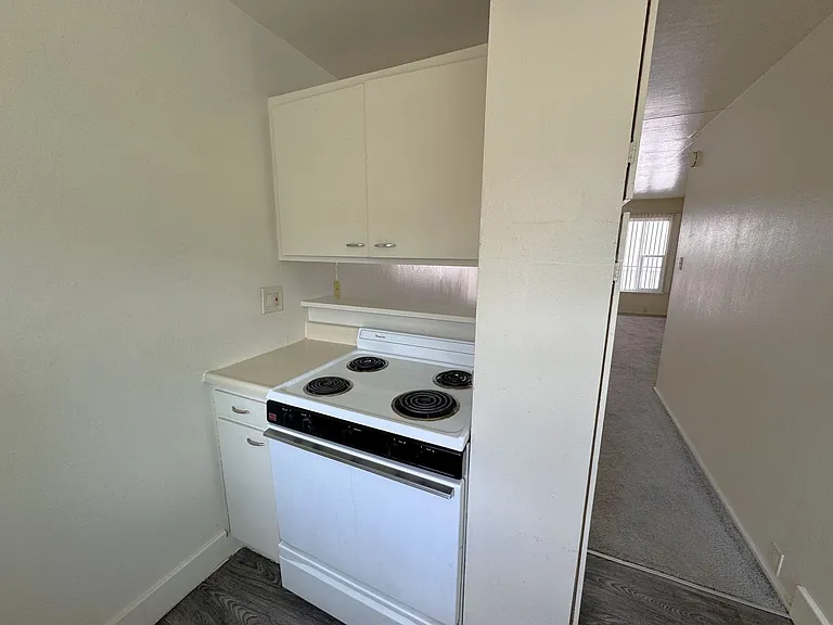 2420 Dwight Way #8 — Photo 5