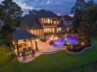 2 Nesting Crane Ct, Spring, TX 77389