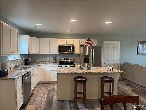 4th image of 317 Braeburn Dr