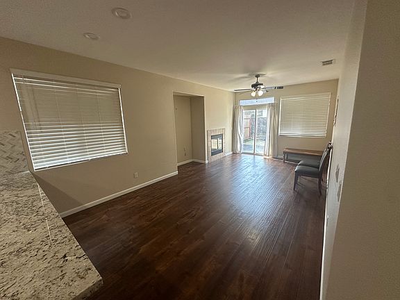4th image of 2841 Frigatebird Dr