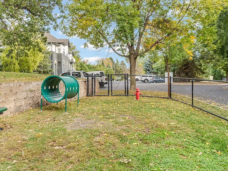 Chaska Place Apartments — Photo 47