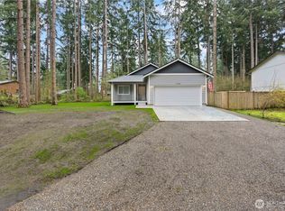 17323 E View Ln SE, Yelm, WA 98597