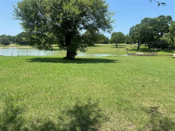 Indian Trl, Kerens, TX 75144