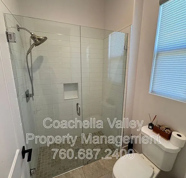 74635 Tesla Dr — Photo 47