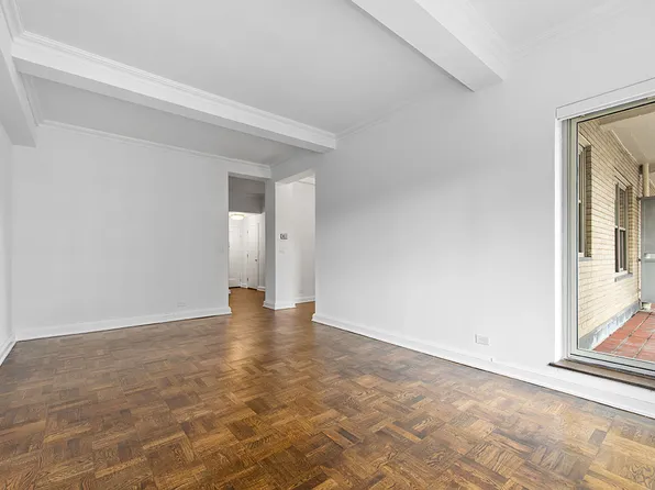 300 East 57th Street image 2 of 8