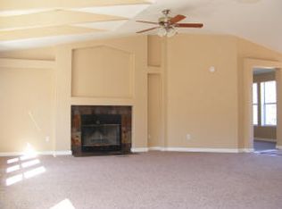 4 Calle Sin Cuidado, Tijeras, NM 87059
