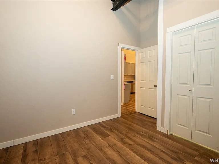 2335 Main St — Photo 9