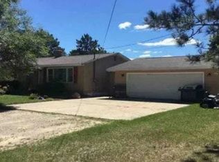303 N Arthur St, Grayling, MI 49738