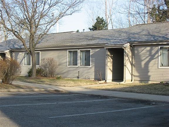Private Entry Townhomes