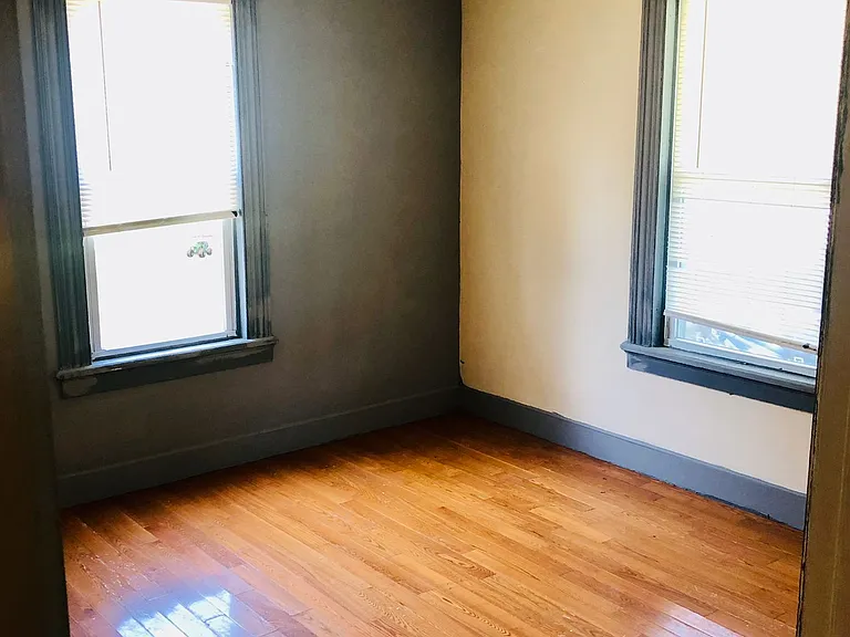 80 Maple Ave #80 — Photo 3